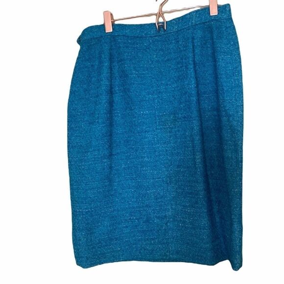 Vintage 1960’s Fully Lined Knit Pencil Skirt - Picture 4 of 4